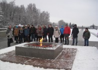 Уборка снега на Пискаревском мемориальном кладбище